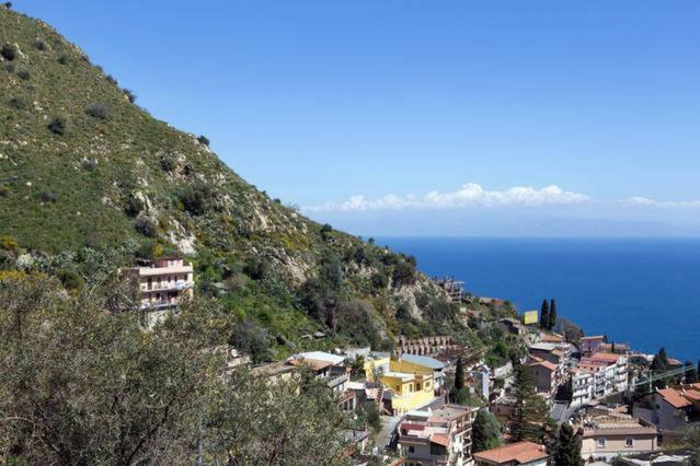 Carly&Dane Vacation House Taormina Zewnętrze zdjęcie